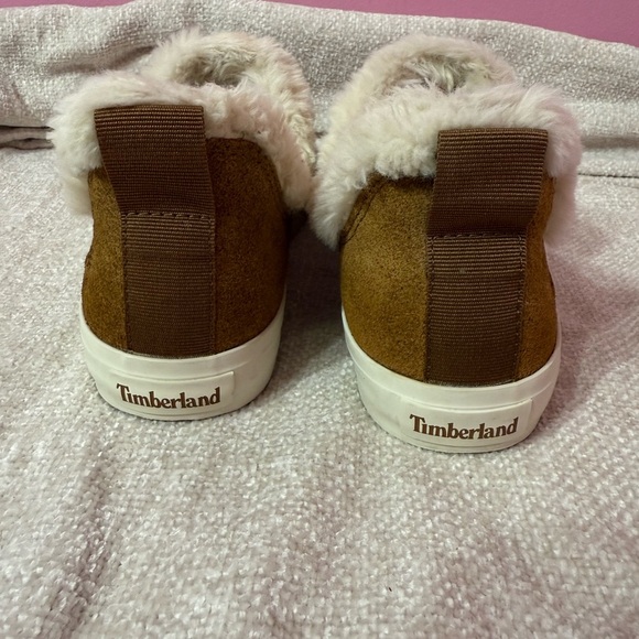 Timberland Skyla Bay Suede Slip On Comfort Warm Shearling Sherpa Cozy Women´s - Picture 4 of 7
